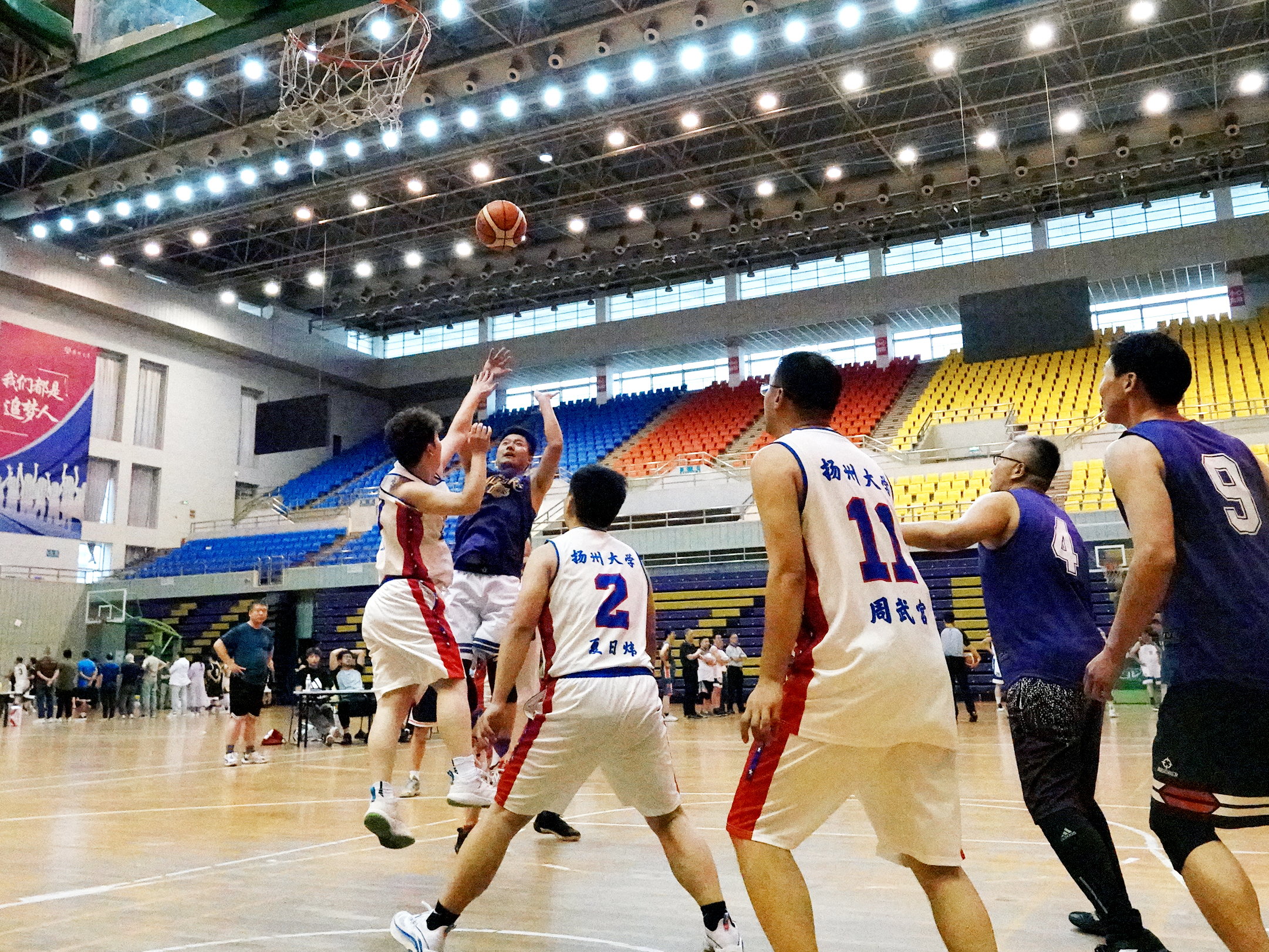 世界各地篮球联赛相互学习,促进篮球发展 世界各地篮球联赛相互学习,促进篮球发展