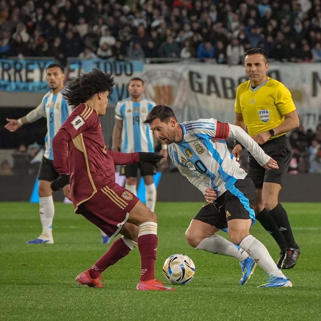 巴塞罗那遭遇淘汰,梅西首发进球无助球队晋级 巴塞罗那遭遇淘汰,梅西首发进球无助球队晋级