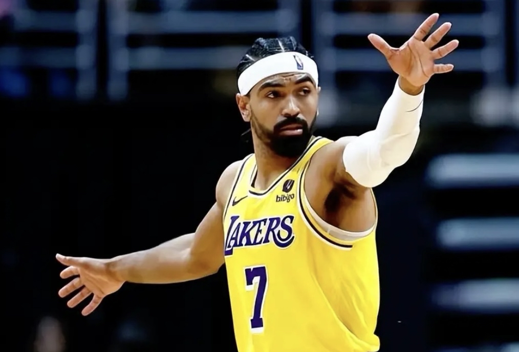 四川队险胜湖人,易建联刷新纪录 四川队险胜湖人,易建联刷新纪录