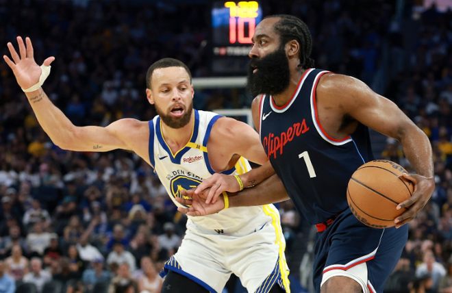 快船鏖战青岛队，库里统治全场