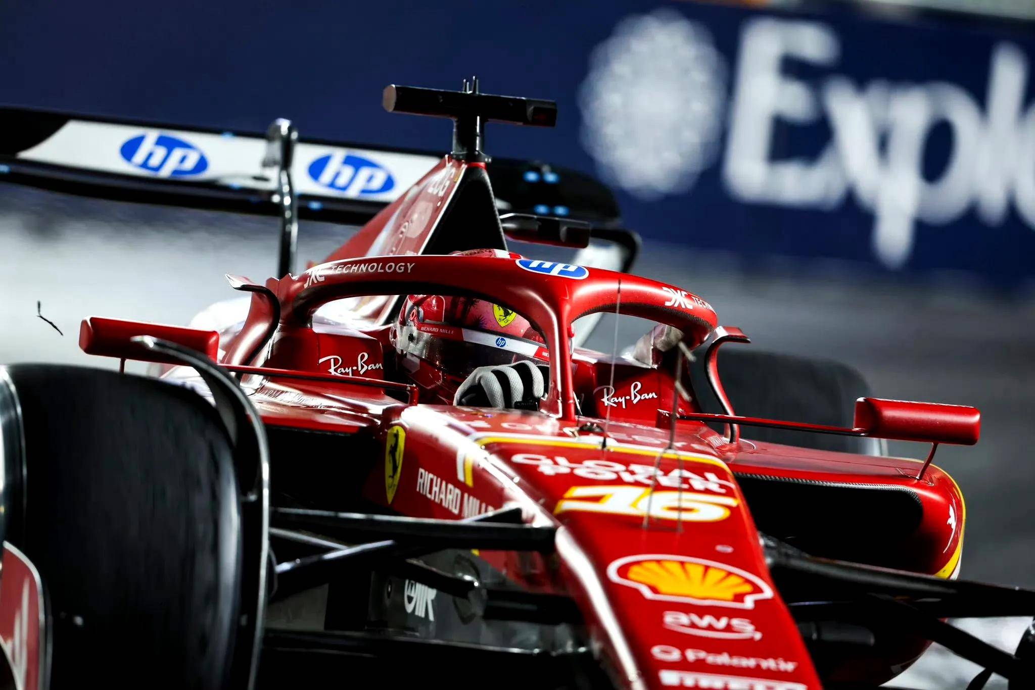 梅赛德斯完胜索伯车队，佩雷兹惊艳四座