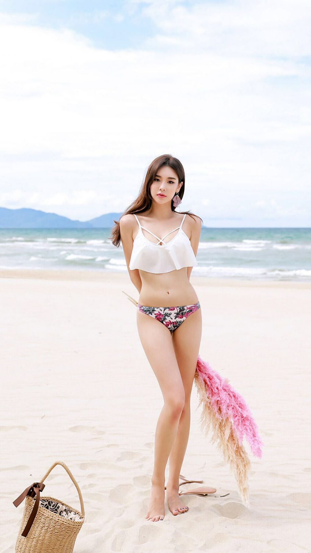 雷火电竞网站-险胜背后，魔笛写下神迹终章，恩佐在领袖倒影中登基